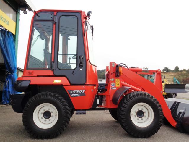 程度良好タイヤショベル 再塗装済み動作良好ディーゼル