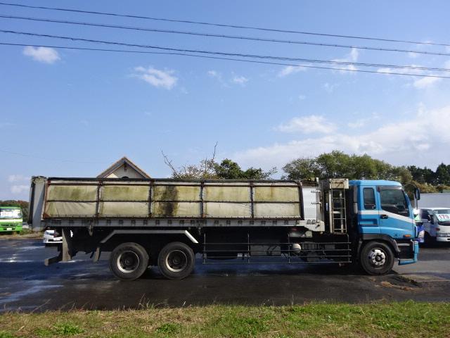 ギガ 　深ダンプ（5枚目）