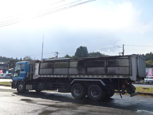 ギガ 　深ダンプ（9枚目）