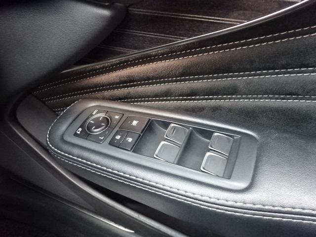 ＬＳ ＬＳ５００　Ｉパッケージ　ナビ　ＴＶ　バックカメラ　ＥＴＣ（34枚目）