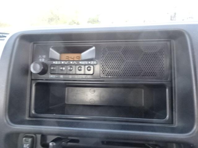 サンバートラック ＴＢ　エアコン　４ＷＤ（13枚目）