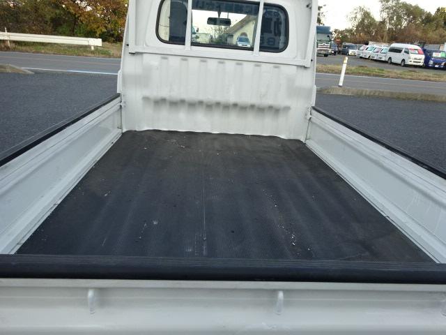 サンバートラック ＴＢ　エアコン　４ＷＤ（18枚目）