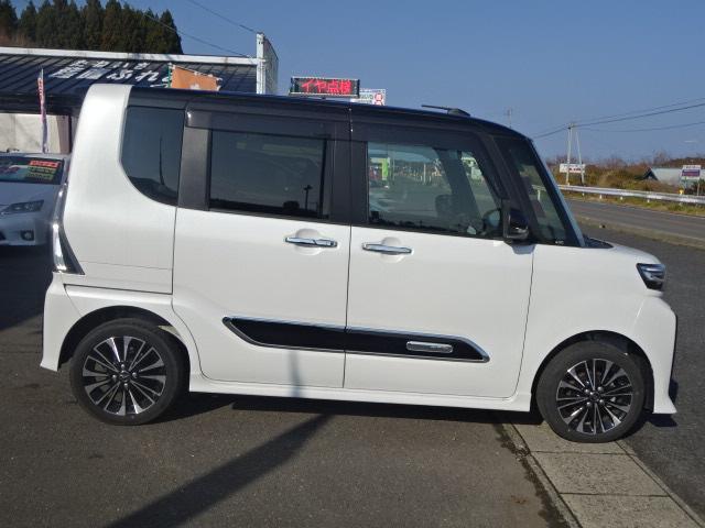 タント カスタムＲＳ　ナビ　ＴＶ　ＥＴＣ　バックカメラ　スマートキー　アルミ　４ＷＤ（5枚目）