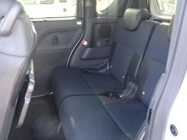 タント カスタムＲＳ　ナビ　ＴＶ　ＥＴＣ　バックカメラ　スマートキー　アルミ　４ＷＤ（11枚目）