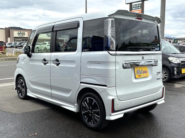 スペーシアカスタム ハイブリッドＸＳターボ　４ＷＤ　全方位モニター用カメラＰＫＧ　純正ＯＰナビ　フルセグＴＶ　全方位モニター　両側Ｐスライドドア　Ｆシートヒーター　ドラレコ　ＥＧスターター　ＬＥＤライト　フォグ　クルコン　ＨＵＤ　リヤＰセンサー（7枚目）