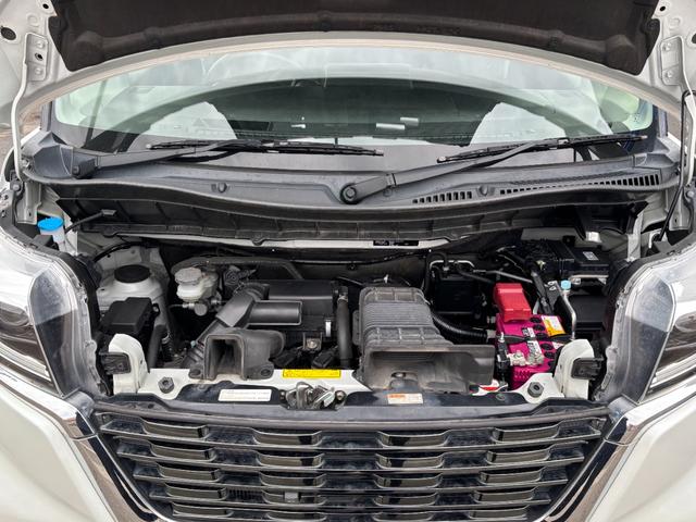 スペーシアカスタム ハイブリッドＸＳターボ　４ＷＤ　全方位モニター用カメラＰＫＧ　純正ＯＰナビ　フルセグＴＶ　全方位モニター　両側Ｐスライドドア　Ｆシートヒーター　ドラレコ　ＥＧスターター　ＬＥＤライト　フォグ　クルコン　ＨＵＤ　リヤＰセンサー（10枚目）
