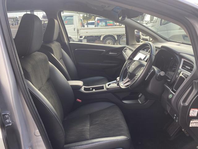 シャトル ハイブリッドX ホンダセンシング 4WD カロッツェリアメモリーナビ フルセグTV Bモニター 前後ドラレコ ETC2.0 LEDオートライト フォグ Aハイビーム シートヒーター パドルシフト 衝突軽減ブレーキ アクティブクルコン(10枚目)