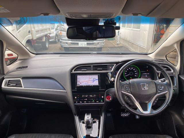 シャトル ハイブリッドX ホンダセンシング 4WD カロッツェリアメモリーナビ フルセグTV Bモニター 前後ドラレコ ETC2.0 LEDオートライト フォグ Aハイビーム シートヒーター パドルシフト 衝突軽減ブレーキ アクティブクルコン(11枚目)