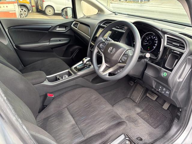 シャトル ハイブリッド ホンダセンシング 社外メモリーナビ Bモニター ETC スマートキー ドラレコ 衝突軽減ブレーキ アダプティブクルーズコントロール 路外逸脱抑制機能 車線維持支援システム(8枚目)