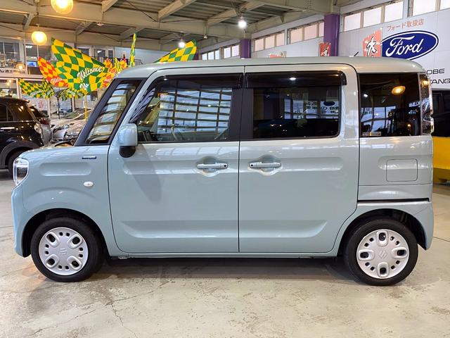 スペーシア ハイブリッドＸ　４ＷＤ　純正オプションナビ　フルセグＴＶ　ＥＴＣ　両側電動スライドドア　オートライト　スリムサーキュレーター　スマートキー　前席シートヒーター　衝突被害軽減ブレーキ　Ｒパーキングセンサー（5枚目）