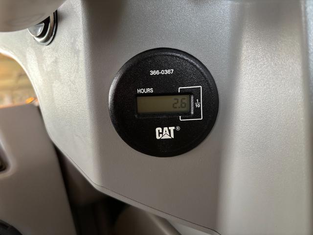 日本 　ＣＡＴホイールローダー９０１　除雪仕様　スノーバケット０．５立米　稼働３ｈ　未作業車　スノータイヤ　ヒーター　サスペンションシート　ラジオ　ＬＥＤ前照灯　ＬＥＤ作業灯　ディスコネクトスイッチ（57枚目）