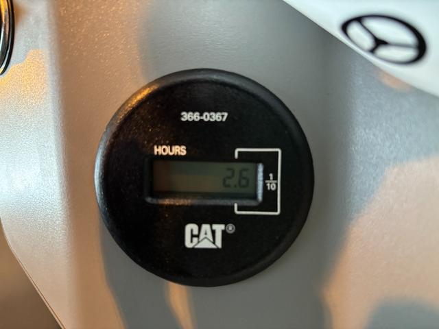 日本 　ＣＡＴホイールローダー９０２　除雪仕様　スノーバケット０．６立米　稼働３ｈ　未作業車　スノータイヤ　ヒーター　サスペンションシート　ラジオ　ＬＥＤ前照灯　ＬＥＤ作業灯　ディスコネクトスイッチ（57枚目）