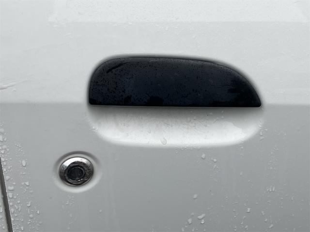 ミラ Ｘスペシャル　４ＷＤ　ドライブレコーダー　キーレスエントリー　ＭＴ　盗難防止システム　ＡＢＳ　ＣＤ　ミュージックプレイヤー接続可　アルミホイール　衝突安全ボディ　エアコン　パワーステアリング　パワーウィンドウ（26枚目）