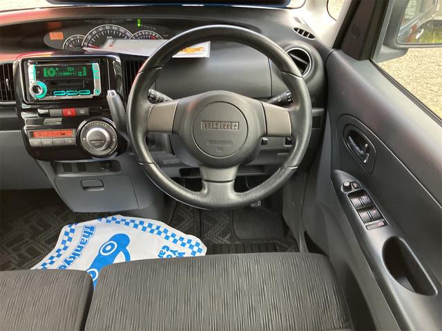 タント カスタムＲＳ　４ＷＤ　電動スライドドア　ＨＩＤ　スマートキー　電動格納ミラー　シートヒーター　ベンチシート　ターボ　ＣＶＴ　盗難防止システム　ＡＢＳ　ＣＤ　ＭＤ　ミュージックプレイヤー接続可　アルミホイール（3枚目）
