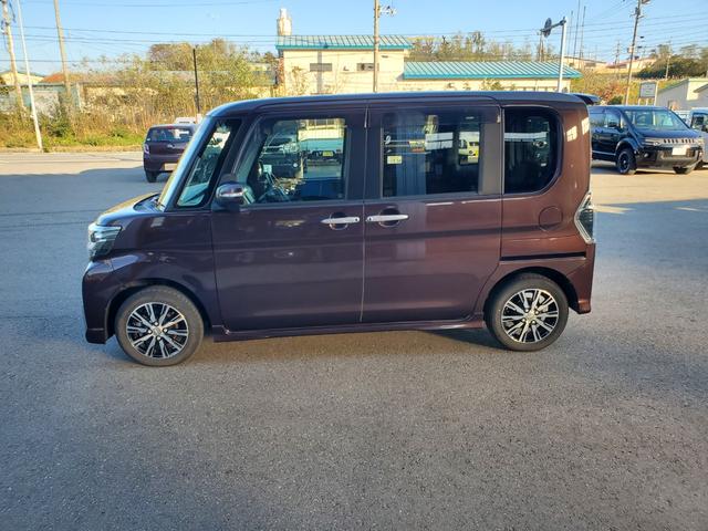 タント カスタムX トップエディションSAIII 4WD ETC チデジメモリーナビ バックカメラ(5枚目)