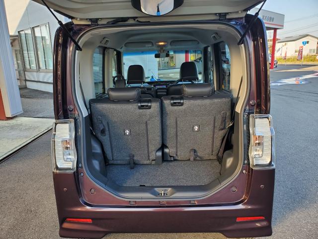 タント カスタムX トップエディションSAIII 4WD ETC チデジメモリーナビ バックカメラ(13枚目)