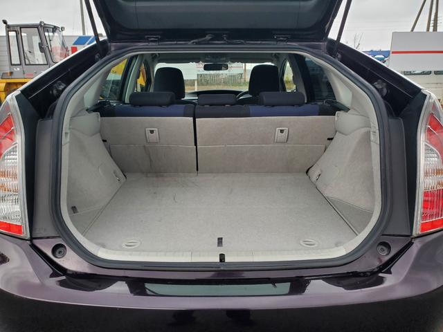 プリウス S(13枚目)