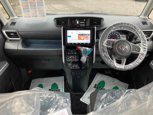 ルーミー カスタムＧ　４ＷＤ【修復歴無　禁煙車　１オーナー　ＴＳＳ】９インチナビ　フルセグＴＶ　フリップダウンモニター　バックカメラ　ドラレコ　ＥＴＣ　両側パワースライドドア　ＬＥＤヘッドライト　クルコン　オートライト（9枚目）