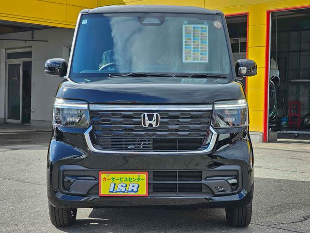 N-BOXカスタム ベースグレード 4WD 【届出済未使用車 ホンダセンシング】 純正ナビ フルセグTV バックカメラ 両側電動スライドドア オートクルーズコントロール レーンアシスト 衝突被害軽減システム LEDヘッドランプ(2枚目)