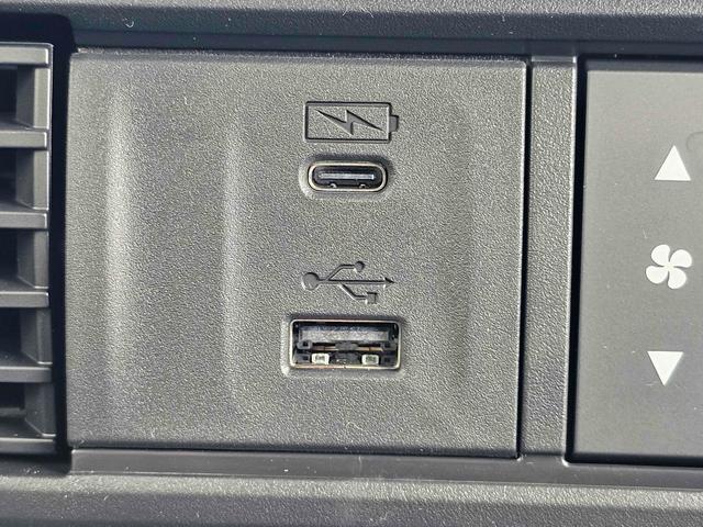 N-BOXカスタム ベースグレード 4WD 【届出済未使用車 ホンダセンシング】 純正ナビ フルセグTV バックカメラ 両側電動スライドドア オートクルーズコントロール レーンアシスト 衝突被害軽減システム LEDヘッドランプ(19枚目)