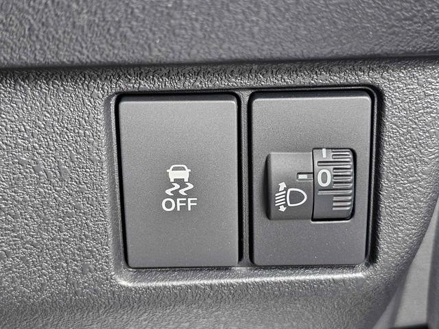 N-BOXカスタム ベースグレード 4WD 【届出済未使用車 ホンダセンシング】 純正ナビ フルセグTV バックカメラ 両側電動スライドドア オートクルーズコントロール レーンアシスト 衝突被害軽減システム LEDヘッドランプ(22枚目)