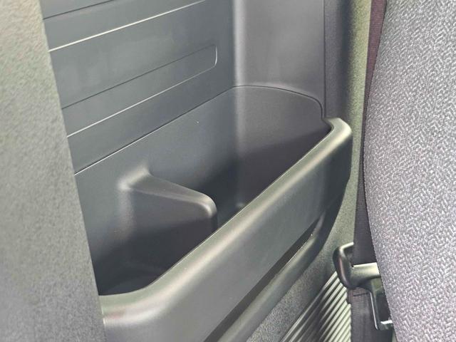 N-BOXカスタム ベースグレード 4WD 【届出済未使用車 ホンダセンシング】 純正ナビ フルセグTV バックカメラ 両側電動スライドドア オートクルーズコントロール レーンアシスト 衝突被害軽減システム LEDヘッドランプ(39枚目)