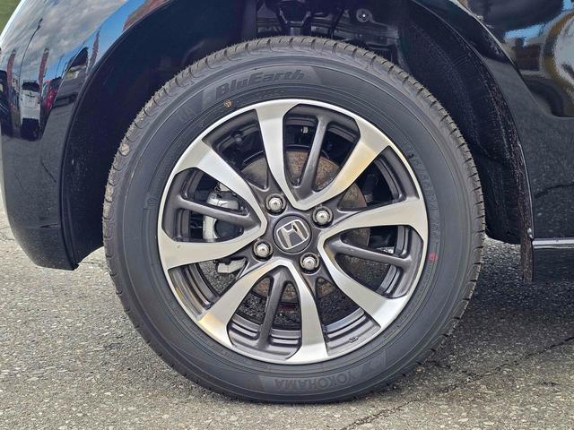 N-BOXカスタム ベースグレード 4WD 【届出済未使用車 ホンダセンシング】 純正ナビ フルセグTV バックカメラ 両側電動スライドドア オートクルーズコントロール レーンアシスト 衝突被害軽減システム LEDヘッドランプ(70枚目)