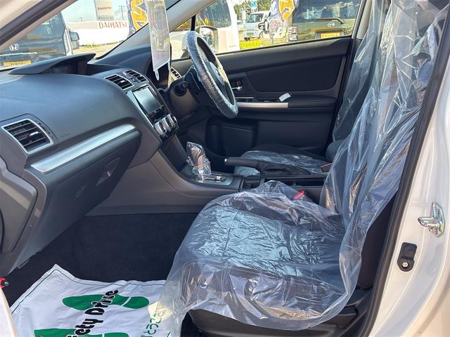 ＸＶハイブリッド ２．０ｉ　アイサイトプラウド　エディション　４ＷＤ　ハイブリット【修復歴無　禁煙車】追従型クルコン　ナビ　フルセグＴＶ　バックカメラ　ドラレコ　ＥＴＣ　衝突被害軽減システム　ディスチャージヘッドライト　オートライト　ルーフレール　スマートキー（17枚目）