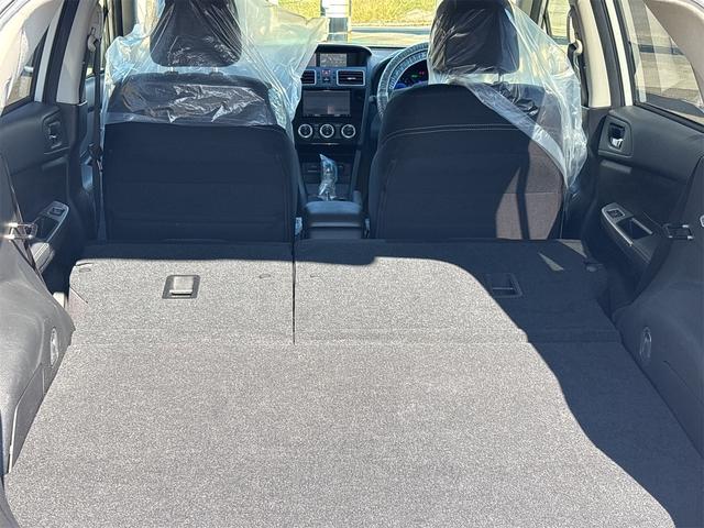 ＸＶハイブリッド ２．０ｉ　アイサイトプラウド　エディション　４ＷＤ　ハイブリット【修復歴無　禁煙車】追従型クルコン　ナビ　フルセグＴＶ　バックカメラ　ドラレコ　ＥＴＣ　衝突被害軽減システム　ディスチャージヘッドライト　オートライト　ルーフレール　スマートキー（24枚目）