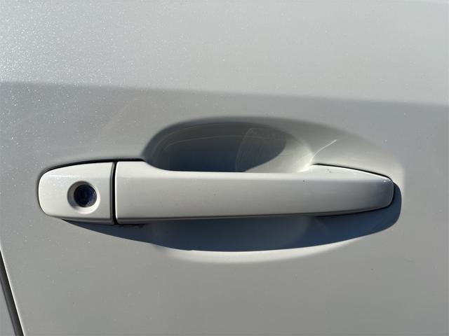 ＸＶハイブリッド ２．０ｉ　アイサイトプラウド　エディション　４ＷＤ　ハイブリット【修復歴無　禁煙車】追従型クルコン　ナビ　フルセグＴＶ　バックカメラ　ドラレコ　ＥＴＣ　衝突被害軽減システム　ディスチャージヘッドライト　オートライト　ルーフレール　スマートキー（68枚目）