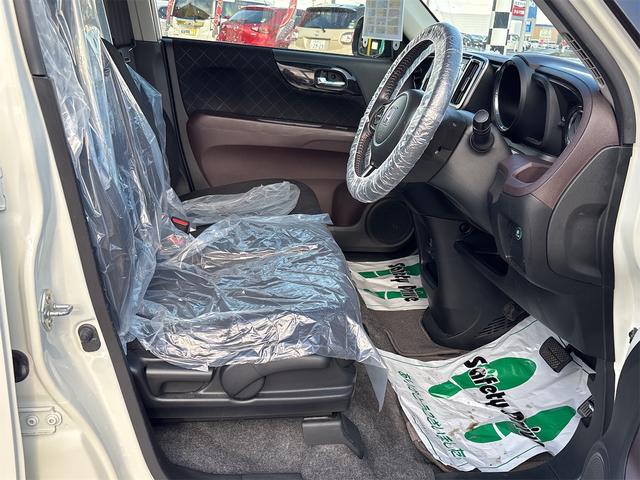 N-ONE プレミアム・Lパッケージ 4WD【修復歴無 禁煙車 純正ツートンカラー】ナビ TV バックカメラ ETC オートライト HIDライト スマートキー アイドリングストップ 電動格納ミラー ESC CD USB チップアップシート(16枚目)