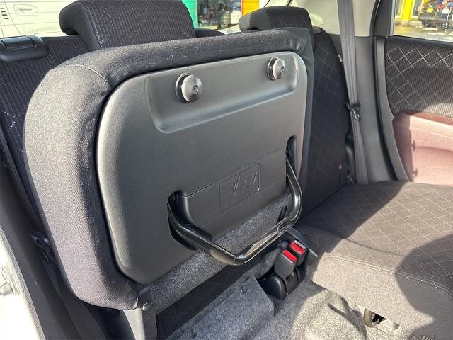 N-ONE プレミアム・Lパッケージ 4WD【修復歴無 禁煙車 純正ツートンカラー】ナビ TV バックカメラ ETC オートライト HIDライト スマートキー アイドリングストップ 電動格納ミラー ESC CD USB チップアップシート(28枚目)