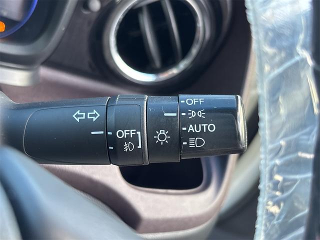 N-ONE プレミアム・Lパッケージ 4WD【修復歴無 禁煙車 純正ツートンカラー】ナビ TV バックカメラ ETC オートライト HIDライト スマートキー アイドリングストップ 電動格納ミラー ESC CD USB チップアップシート(38枚目)