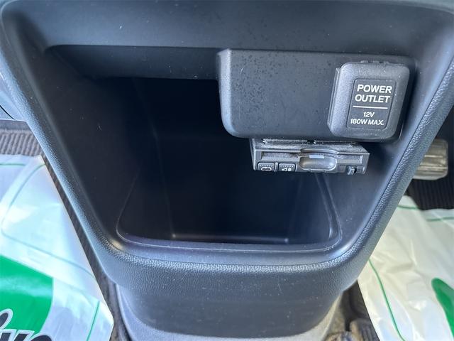 N-ONE プレミアム・Lパッケージ 4WD【修復歴無 禁煙車 純正ツートンカラー】ナビ TV バックカメラ ETC オートライト HIDライト スマートキー アイドリングストップ 電動格納ミラー ESC CD USB チップアップシート(40枚目)