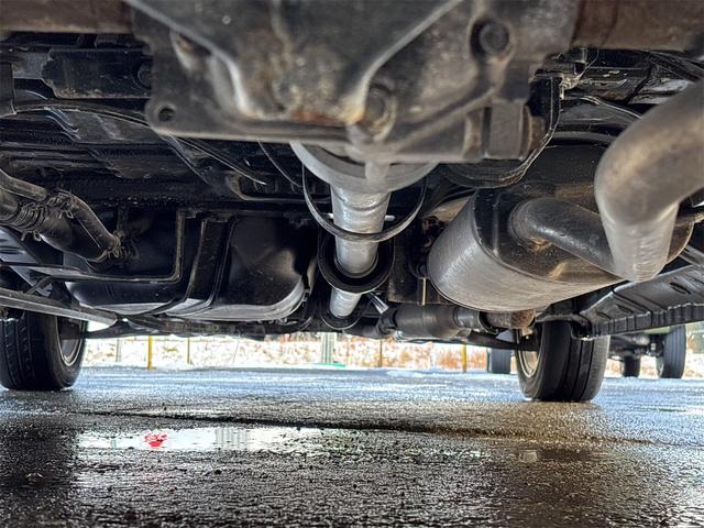 N-ONE プレミアム・Lパッケージ 4WD【修復歴無 禁煙車 純正ツートンカラー】ナビ TV バックカメラ ETC オートライト HIDライト スマートキー アイドリングストップ 電動格納ミラー ESC CD USB チップアップシート(72枚目)