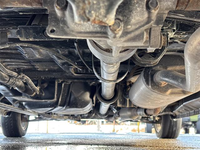 N-ONE プレミアム・Lパッケージ 4WD【修復歴無 禁煙車 純正ツートンカラー】ナビ TV バックカメラ ETC オートライト HIDライト スマートキー アイドリングストップ 電動格納ミラー ESC CD USB チップアップシート(73枚目)