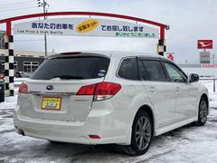 ☆当店の物件は国で定められた認証自社工場でしっかりとした法定点検整備を実施後に御納車させて頂いております。御納車前の内外装の磨きやクリーニングも専属のスタッフが心を込めてピカピカにて御納車致します☆ 6