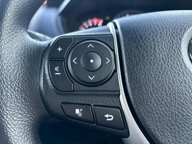 ヴォクシー X【兵庫県仕入/4WD/禁煙】 【4WD/後期型】【電動スライドドア/トヨタセーフティセンス/衝突軽減/レーンキープ】【7型ナビ/バックカメラ/BT接続/CD・DVD再生】【ドラレコ/クルコン/LEDライト/ETC】(32枚目)