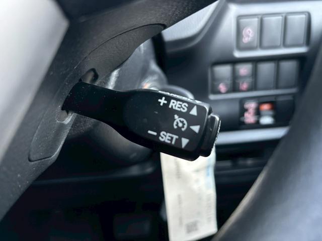 ヴォクシー X【兵庫県仕入/4WD/禁煙】 【4WD/後期型】【電動スライドドア/トヨタセーフティセンス/衝突軽減/レーンキープ】【7型ナビ/バックカメラ/BT接続/CD・DVD再生】【ドラレコ/クルコン/LEDライト/ETC】(34枚目)