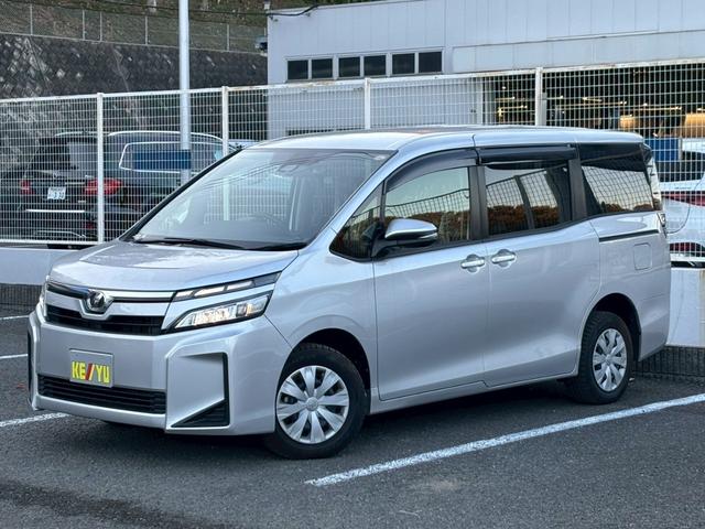 ヴォクシー X【兵庫県仕入/4WD/禁煙】 【4WD/後期型】【電動スライドドア/トヨタセーフティセンス/衝突軽減/レーンキープ】【7型ナビ/バックカメラ/BT接続/CD・DVD再生】【ドラレコ/クルコン/LEDライト/ETC】(57枚目)