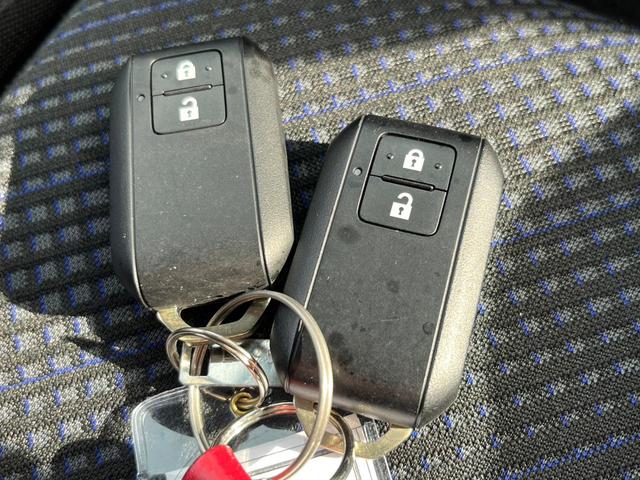 ハイブリッドFZ リミテッド -奈良県仕入- 禁煙 4WD 衝突軽減 SDナビ フルセグ BT ビルトインETC MSV USB シートヒーター 車線逸脱警告 ヘッドアップディスプレイ LED ミラーヒーター アイドリングストップ(37枚目)