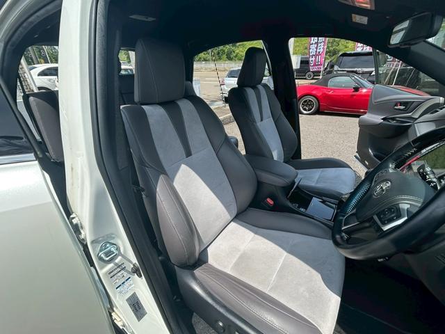 ハリアーハイブリッド プレミアム　アドバンスドパッケージ　スタイルアッシュ■４ＷＤ　【愛知県仕入】【ＪＢＬ９型ナビ／全方位モニター】【電動ハーフレザー／シートヒーター】【パワーバックドア】【追従クルコン／衝突軽減】【専用１８アルミ】【ブルーレイ／フルセグ／ＢＴ】ドラレコ／ＴＶキット（32枚目）
