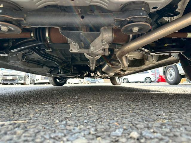 Ｎ－ＢＯＸカスタム コーディネートスタイル【４ＷＤ】【禁煙】【両側電動スライド】　【８インチディスプレイオーディオ／バックカメラ／ＡｐｐｌｅＣａｒＰｌａｙ／ブルートゥース】【追従クルコン／衝突軽減／車線逸脱／コーナーセンサー】【ＬＥＤオートライト】【シートヒーター／ハーフレザー】（5枚目）