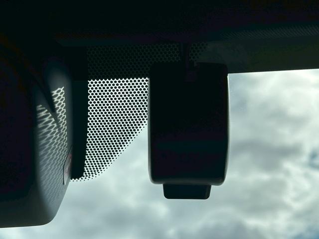 WRX S4 2.0GT-Sアイサイト【神奈川県仕入/禁煙車/アイサイト】 【衝突軽減/車線逸脱警告/ブラインドスポットモニター/追従クルコン】【バック・サイドカメラ/ETC】【フルセグ/BT接続/前方ドラレコ】【ハーフレザーシート/電動シート】【パドルシフト/LEDライト】(14枚目)