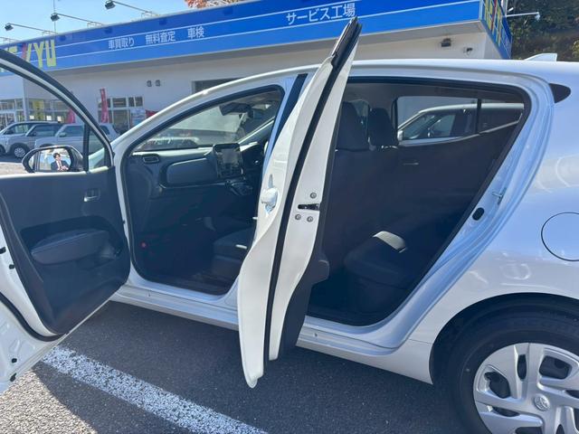 アクア G【禁煙/4WD/寒冷地仕様】【純正前後ドラレコ】 【追従クルコン/100V電源】【7型ナビ/バックカメラ/BT接続】【衝突軽減/車線逸脱警告/コーナーセンサー】【LED/オートハイビーム】【ETC】【フロント熱線/ミラーヒーター】【革巻きステア】(29枚目)