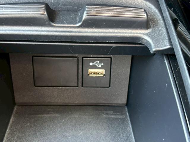 アクア G【禁煙/4WD/寒冷地仕様】【純正前後ドラレコ】 【追従クルコン/100V電源】【7型ナビ/バックカメラ/BT接続】【衝突軽減/車線逸脱警告/コーナーセンサー】【LED/オートハイビーム】【ETC】【フロント熱線/ミラーヒーター】【革巻きステア】(41枚目)