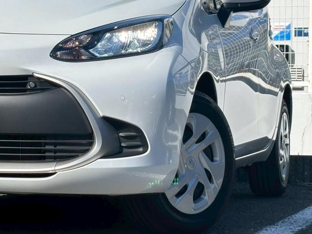 アクア G【禁煙/4WD/寒冷地仕様】【純正前後ドラレコ】 【追従クルコン/100V電源】【7型ナビ/バックカメラ/BT接続】【衝突軽減/車線逸脱警告/コーナーセンサー】【LED/オートハイビーム】【ETC】【フロント熱線/ミラーヒーター】【革巻きステア】(50枚目)