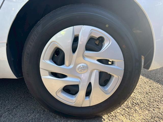 アクア G【禁煙/4WD/寒冷地仕様】【純正前後ドラレコ】 【追従クルコン/100V電源】【7型ナビ/バックカメラ/BT接続】【衝突軽減/車線逸脱警告/コーナーセンサー】【LED/オートハイビーム】【ETC】【フロント熱線/ミラーヒーター】【革巻きステア】(55枚目)