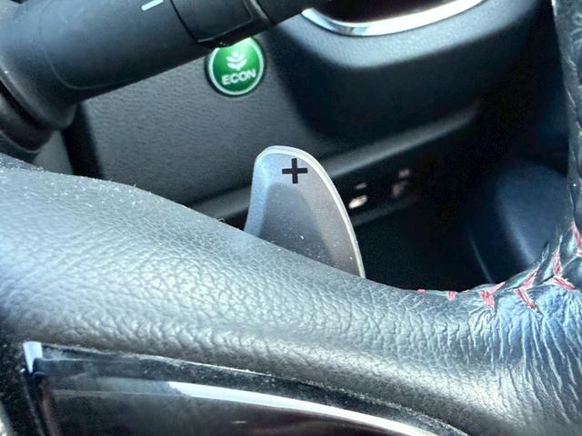 Ｎ－ＷＧＮカスタム Ｇ　ターボＳＳ２トーンカラースタイルパッケージ【特別仕様車】　【禁煙車／８型ナビ】【クルーズコントロール／ハーフレザーシート】【ＥＴＣ／バックカメラ／ドライブレコーダー】【ＨＩＤヘッドライト／オートライト】【パドルシフト】【オートエアコン／純正１５インチＡＷ］（9枚目）