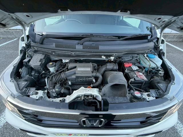 Ｎ－ＷＧＮカスタム Ｇ　ターボＳＳ２トーンカラースタイルパッケージ【特別仕様車】　【禁煙車／８型ナビ】【クルーズコントロール／ハーフレザーシート】【ＥＴＣ／バックカメラ／ドライブレコーダー】【ＨＩＤヘッドライト／オートライト】【パドルシフト】【オートエアコン／純正１５インチＡＷ］（32枚目）